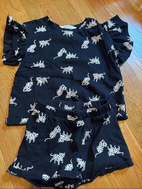 H&M Black and White Cat Print Pajama Set for Kids